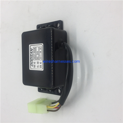2537-9008 Wiper Relay Switch 1543-9015 Doosan Daewoo Excavator Wiper Timer