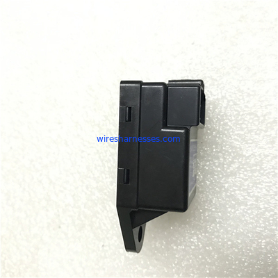 Agricultural Machine V3800 V2003 Kubota Engine Relay 15694-65992