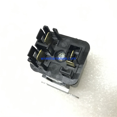8942580140 Fuse Relay Box 24V 4HK1 Engine Preheating Relay