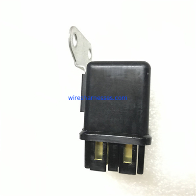 8942580140 Fuse Relay Box 24V 4HK1 Engine Preheating Relay