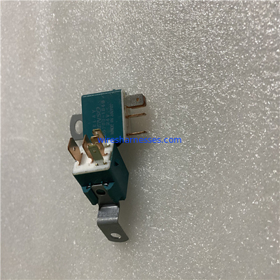 156700-1840 Isuzu Denso Air Conditioning Relay For Construction Machinery